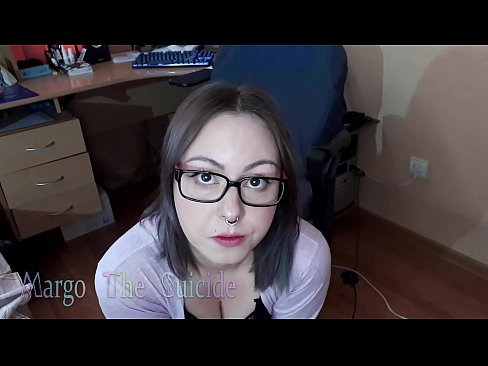 ❤️ Секси девојка со наочари длабоко го цица дилдото на камерата Порно на mk.nomescriativos.top ﹏